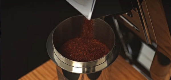 Refurbished Eureka Oro Mignon Single Dose Grinder - Black - Image 12