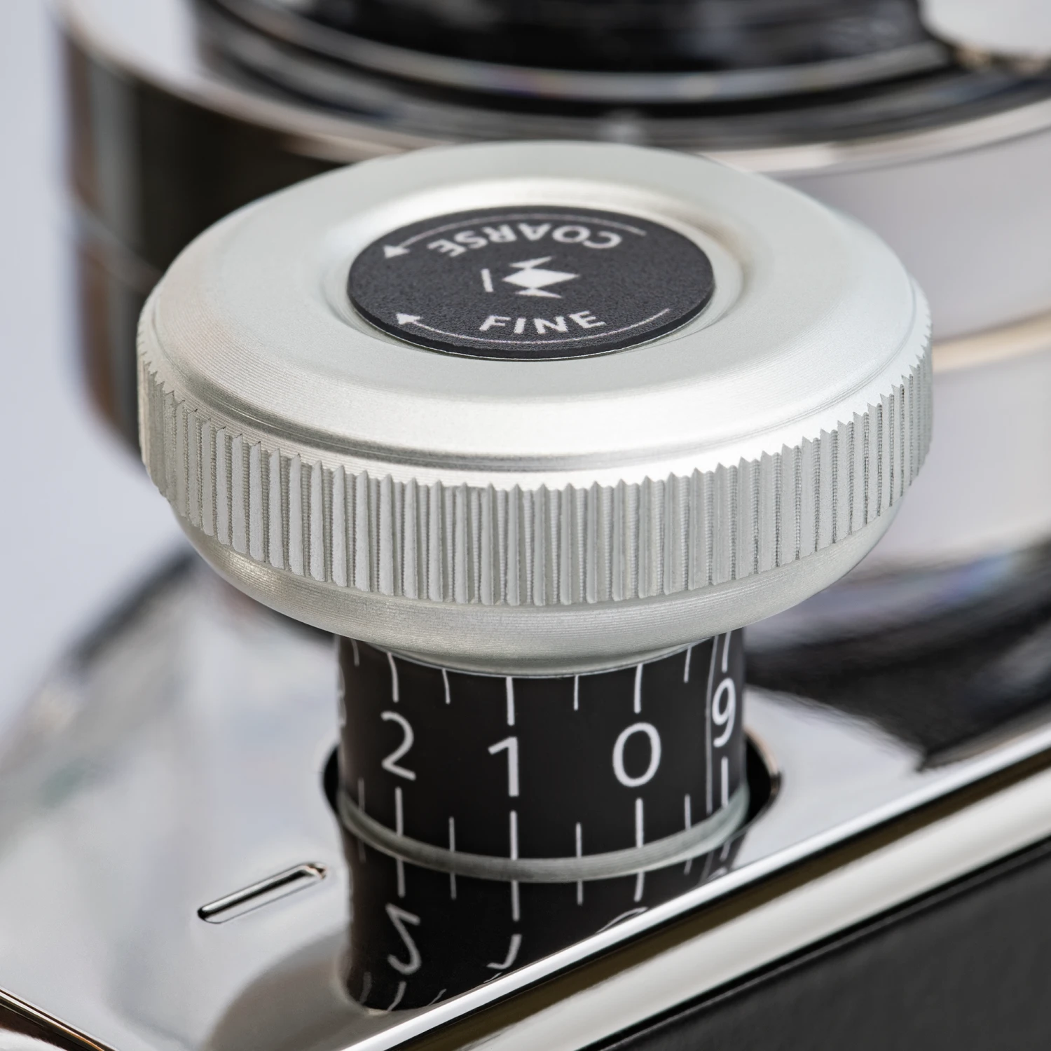 LX Newton 55 Espresso Grinder - Matte Black - Image 6