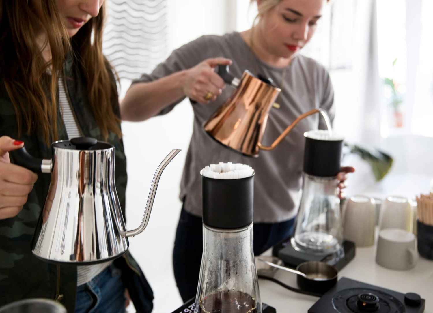 Fellow Stagg EKG 0.9L Kettle - Polished Steel - Image 2