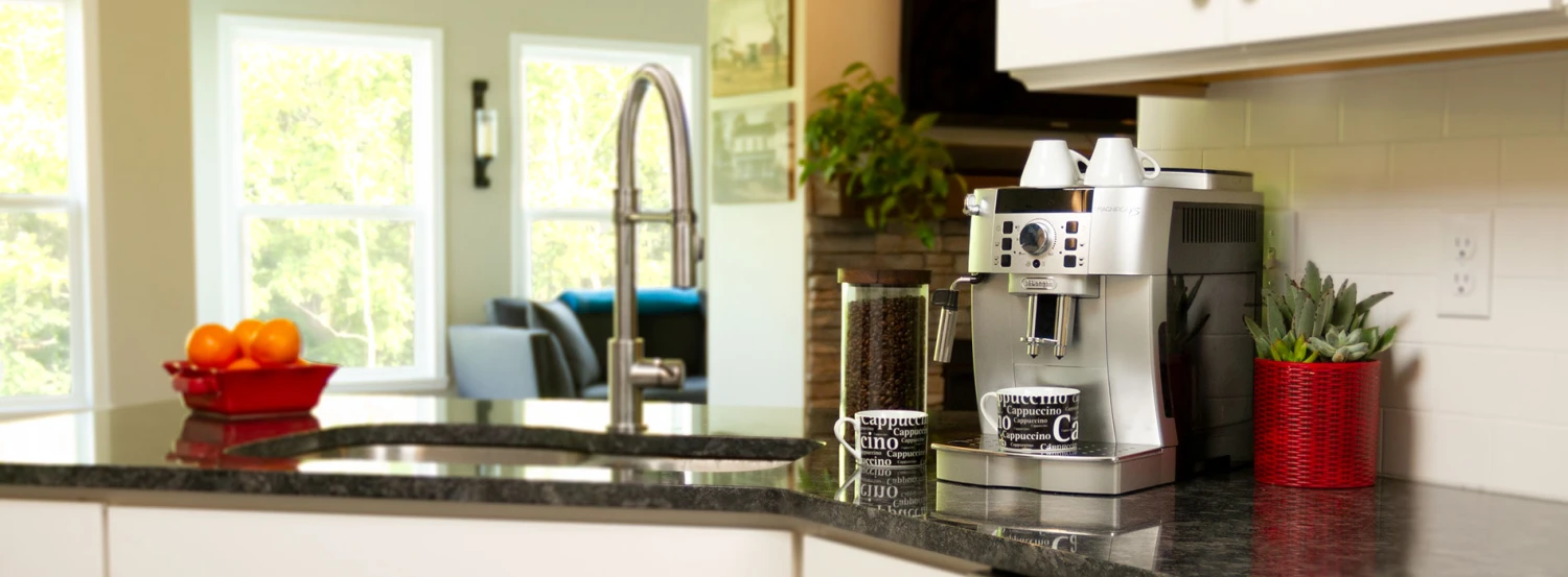 Refurbished Delonghi ECAM22110SB Magnifica XS Espresso Machine - Image 2