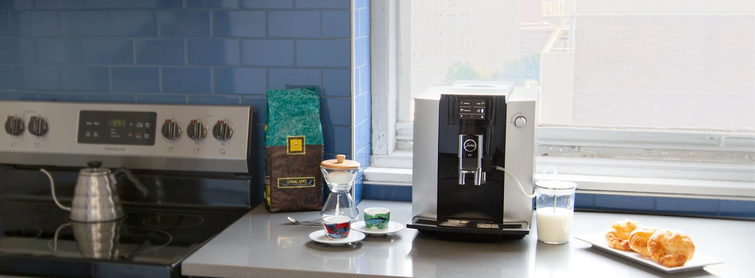 Refurbished JURA E6 Automatic Espresso Machine - Image 4