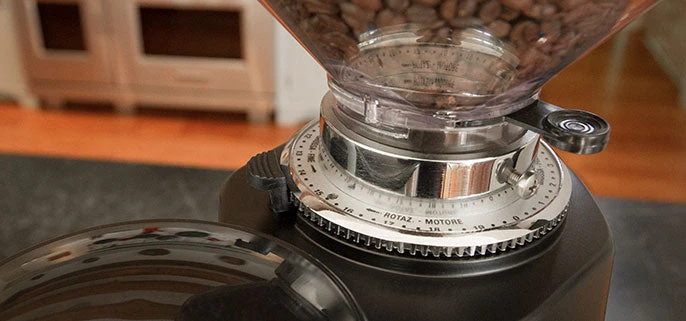 Quamar M80 Dosing Espresso Grinder In Black - Image 5