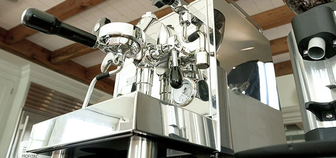 Refurbished Profitec Pro 500 PID Espresso Machine - Image 9