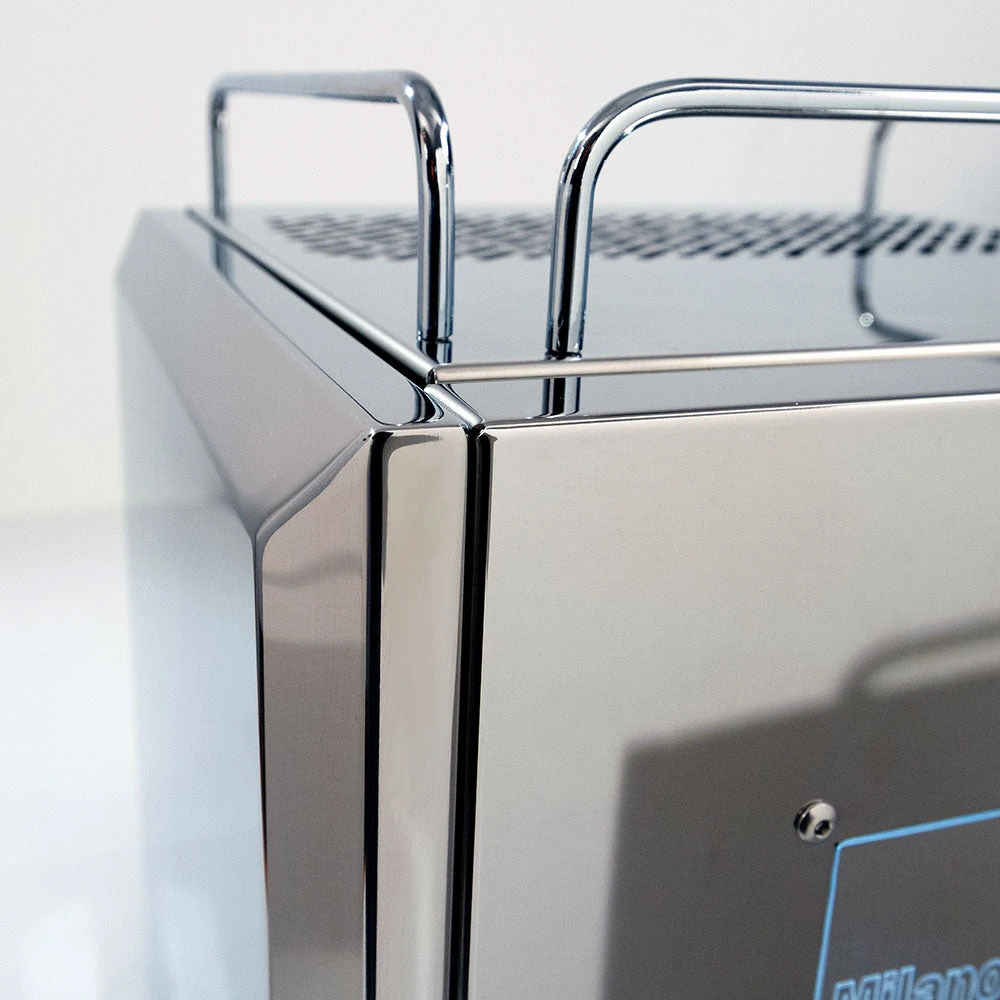 Bezzera DUO MN Dual Boiler Espresso Machine - Image 5